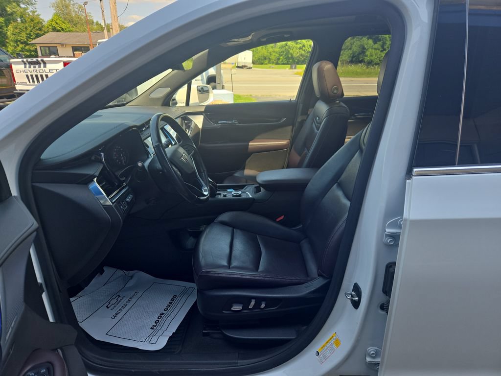 Certified 2020 Cadillac XT6 Premium Luxury AWD/4WD image 10