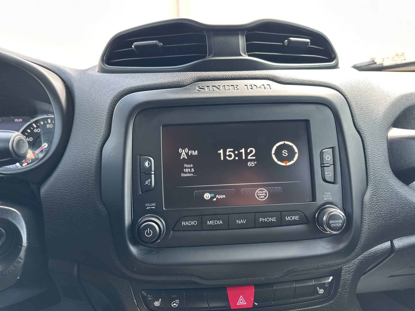 Used 2016 Jeep Renegade Limited AWD/4WD image 52