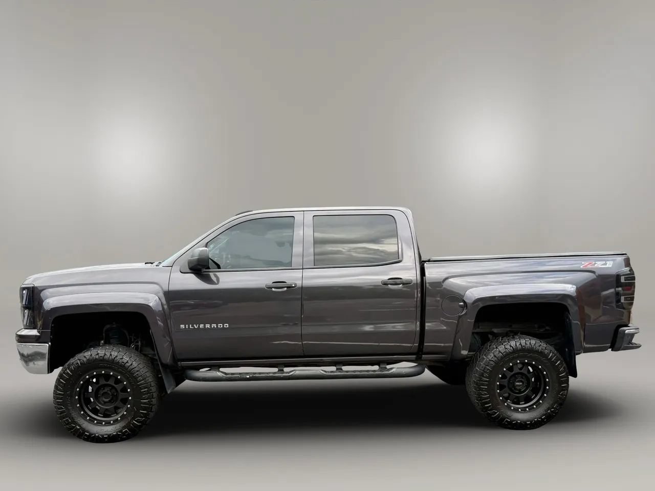 Used 2015 Chevrolet Silverado 1500 LTZ Z71 w/ LTZ Plus Package AWD/4WD image 2
