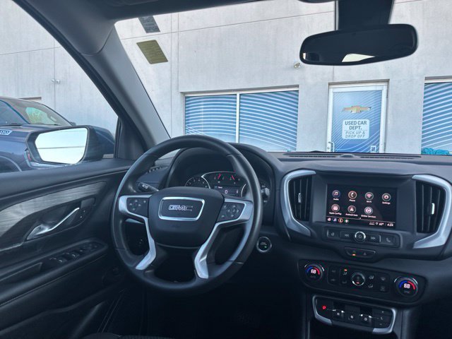 Used 2024 GMC Terrain SLE w/ Driver Convenience Package AWD/4WD image 25