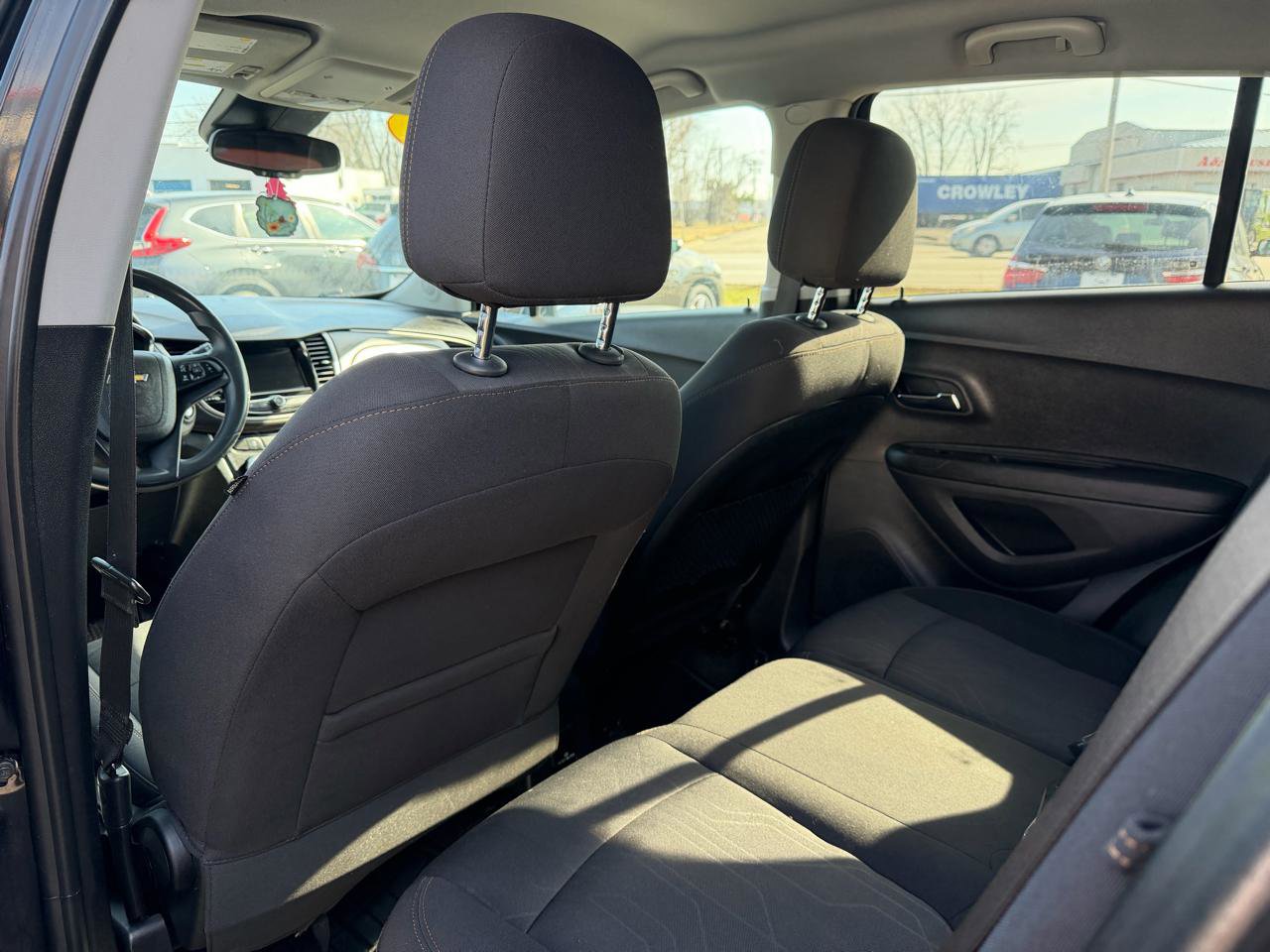 Used 2020 Chevrolet Trax LT image 12