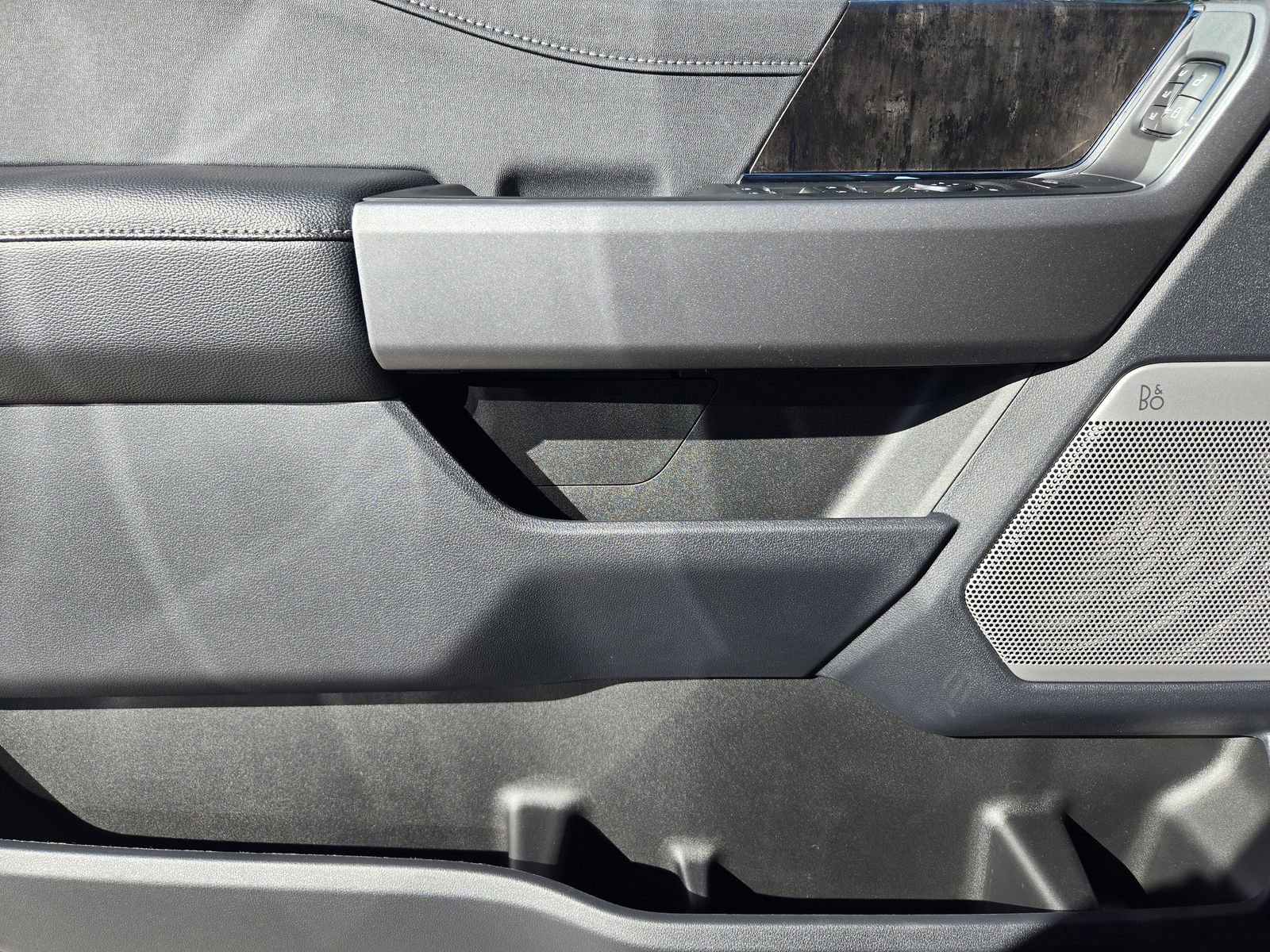 New 2026 Ford F250 Lariat w/ Lariat Premium Package image 23