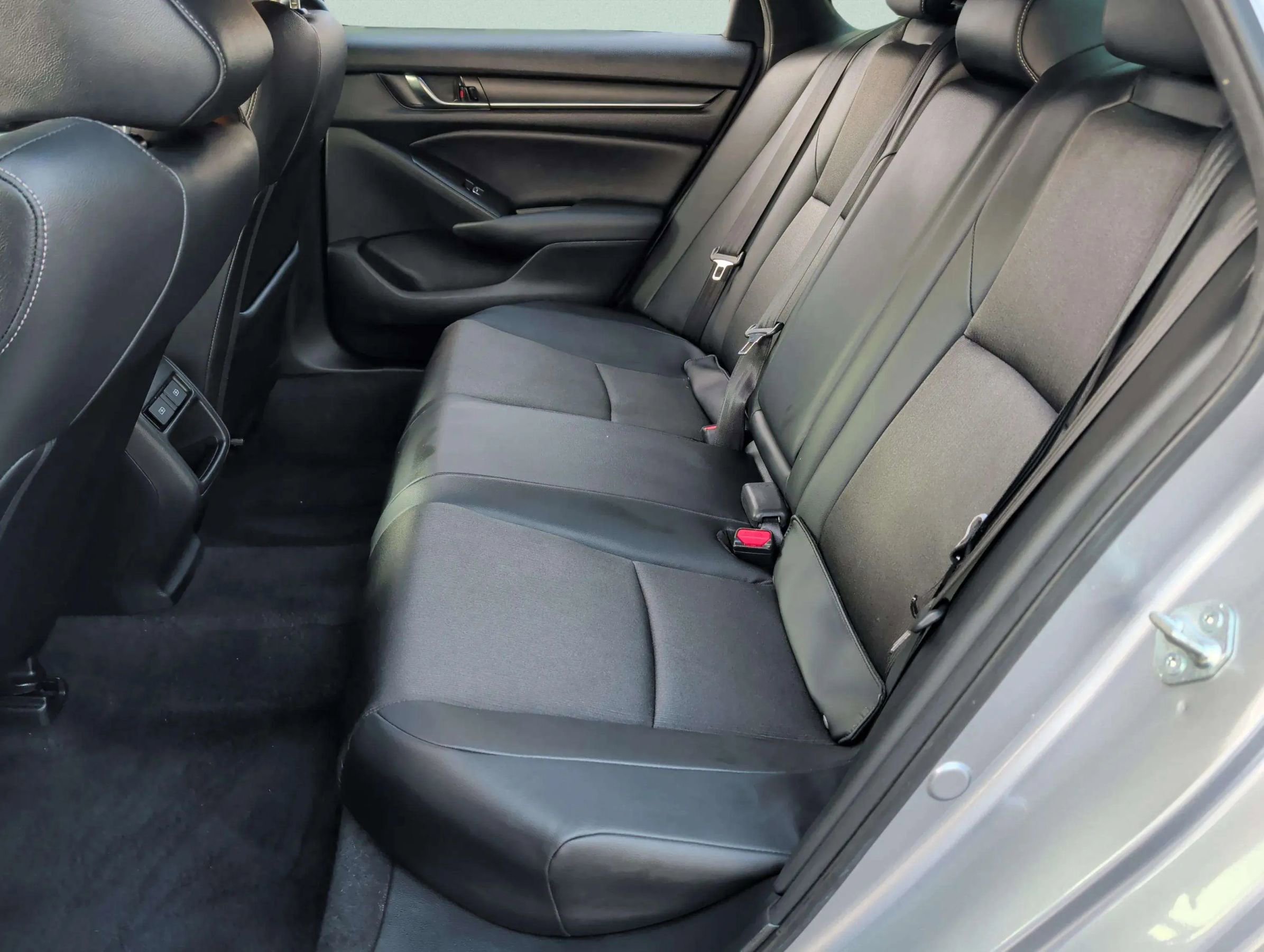 Used 2022 Honda Accord Sport image 15