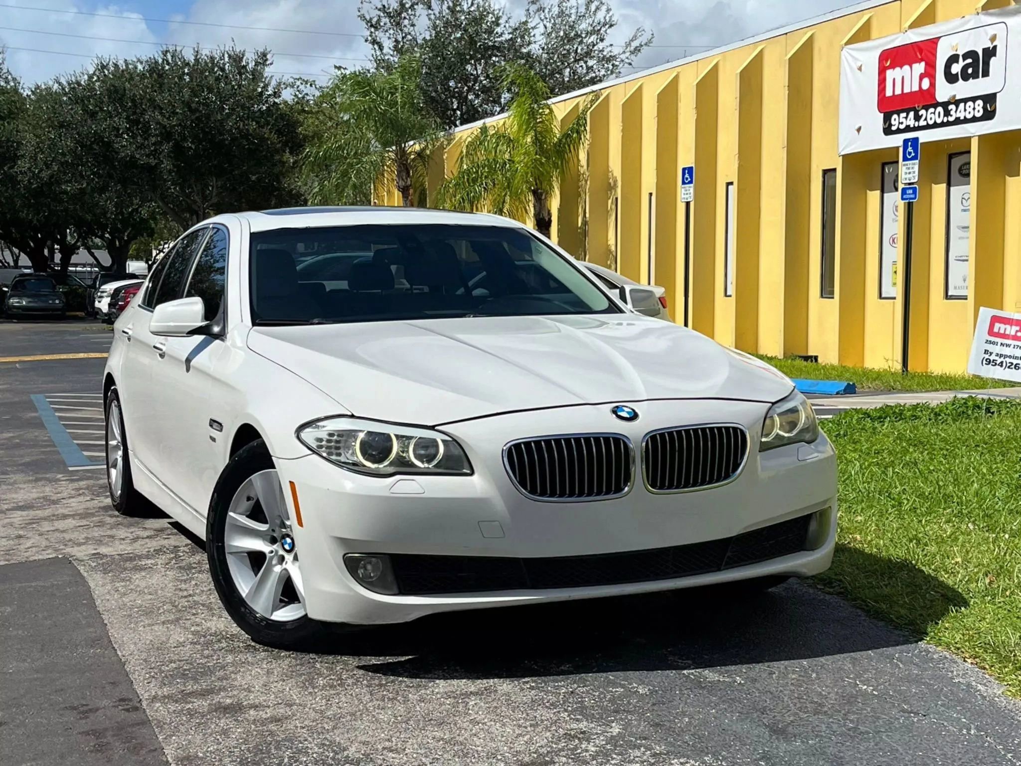 Used 2012 BMW 528i xDrive Sedan