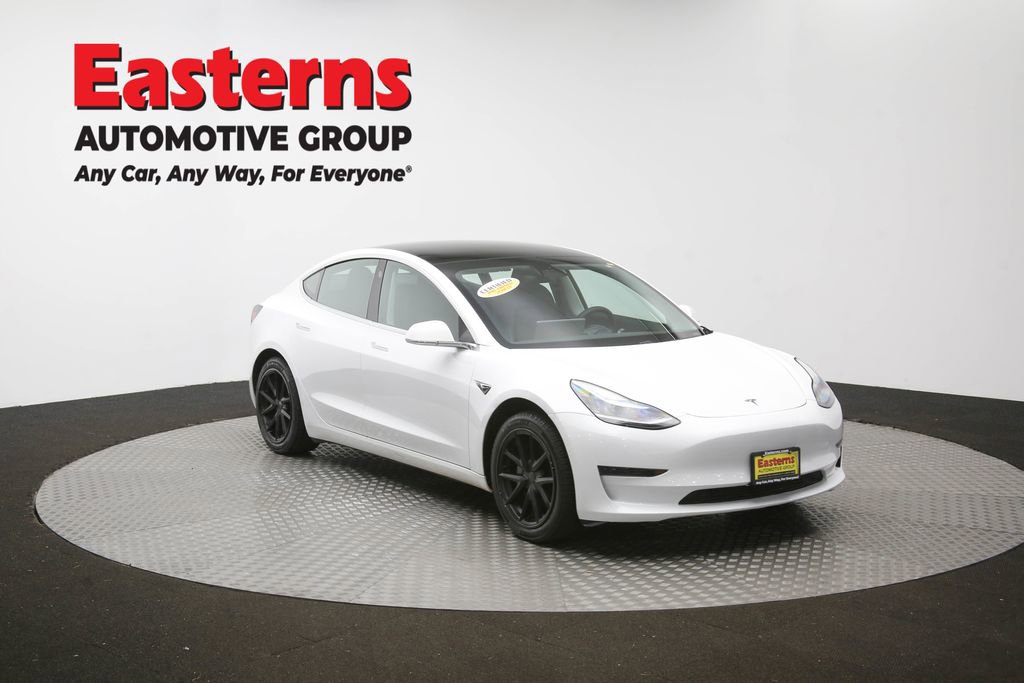 Used 2020 Tesla Model 3 Standard Range RWD image 44