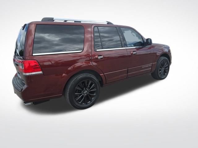 Used 2016 Lincoln Navigator Select image 3