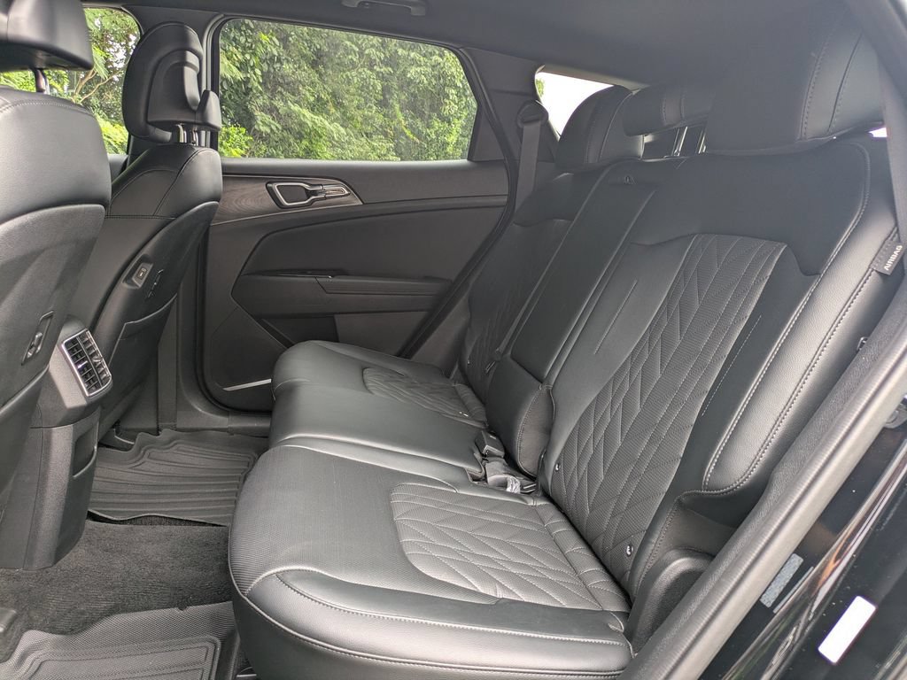 Used 2025 Kia Sportage X-Pro AWD/4WD image 14