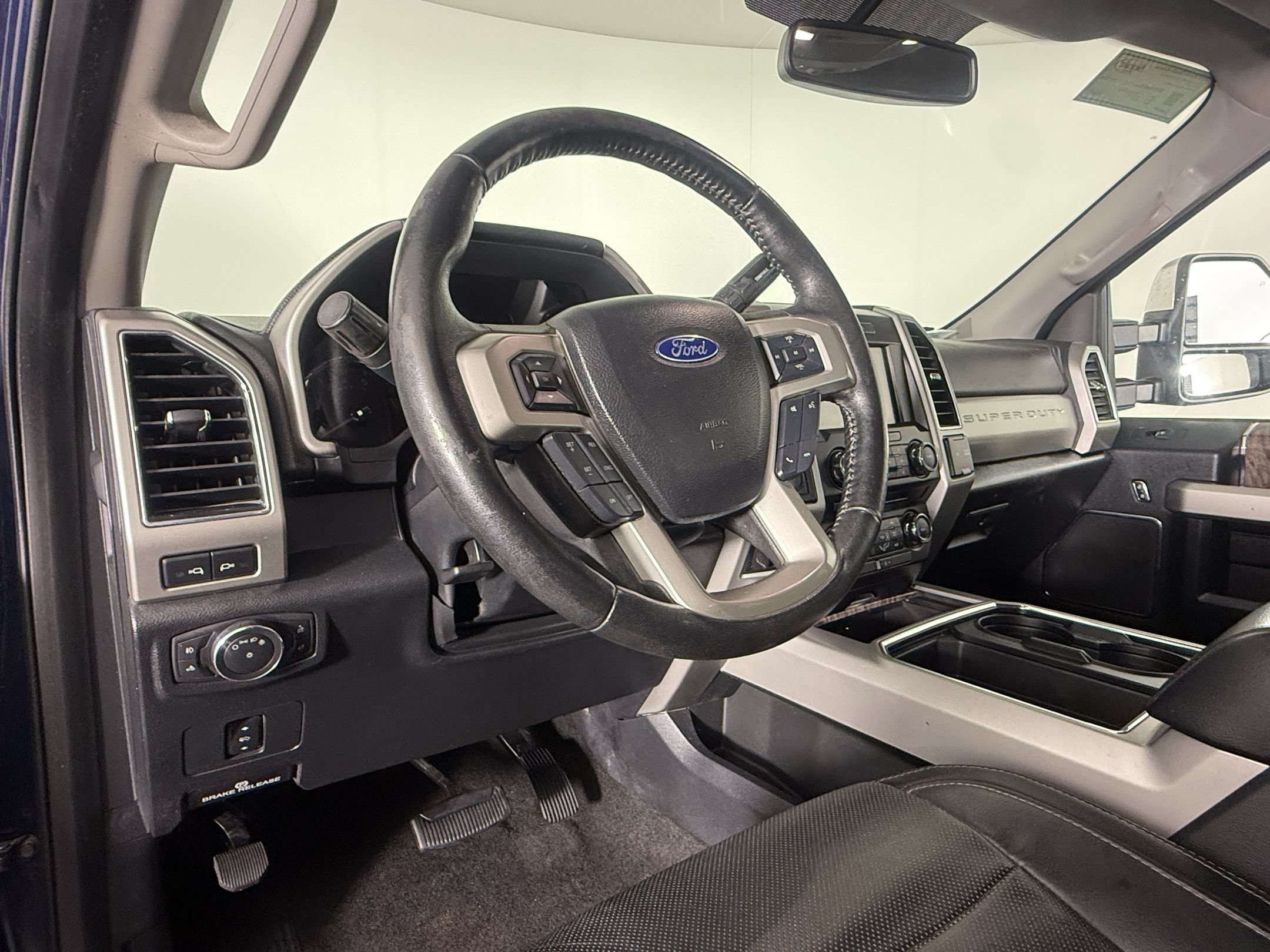 Used 2018 Ford F250 Lariat w/ Chrome Package AWD/4WD image 4