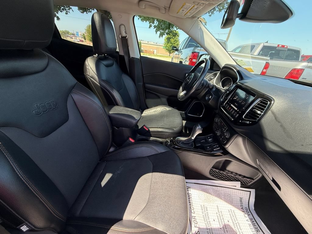 Used 2021 Jeep Compass Limited w/ Sun and Sound Group AWD/4WD image 43