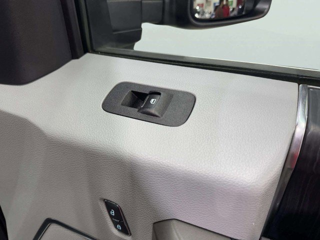 Used 2022 Ford F250 Limited w/ FX4 Off-Road Package image 58