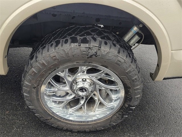 Used 2018 Ford F150 Platinum w/ Equipment Group 701A Luxury image 6