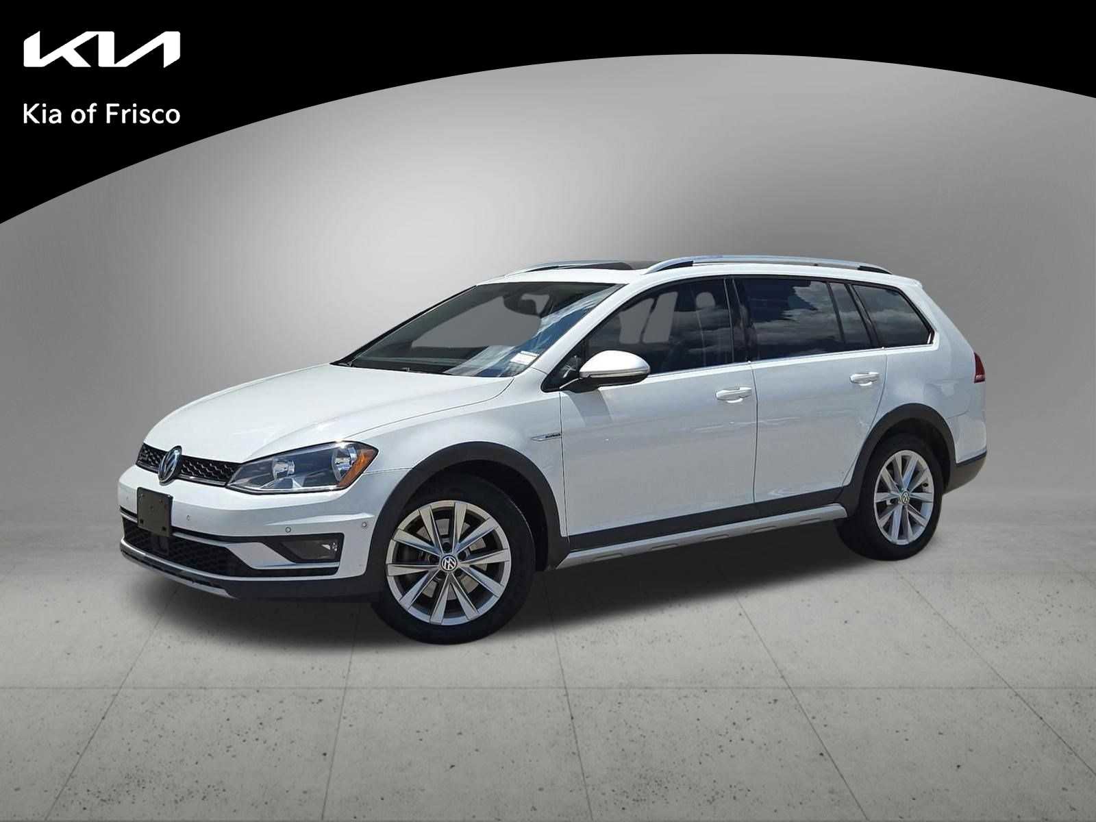 Used 2017 Volkswagen Golf Alltrack AWD/4WD image 1