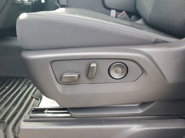 New 2026 Chevrolet Silverado 2500 Custom w/ Custom Value Package image 17