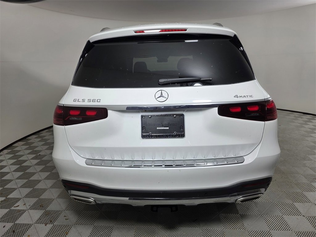 New 2026 Mercedes-Benz GLS 580 4MATIC image 5