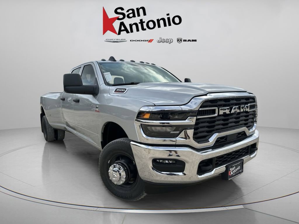 New 2027 RAM 3500 Tradesman AWD/4WD image 16