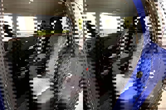 Used 2023 Nissan Rogue SV image 26