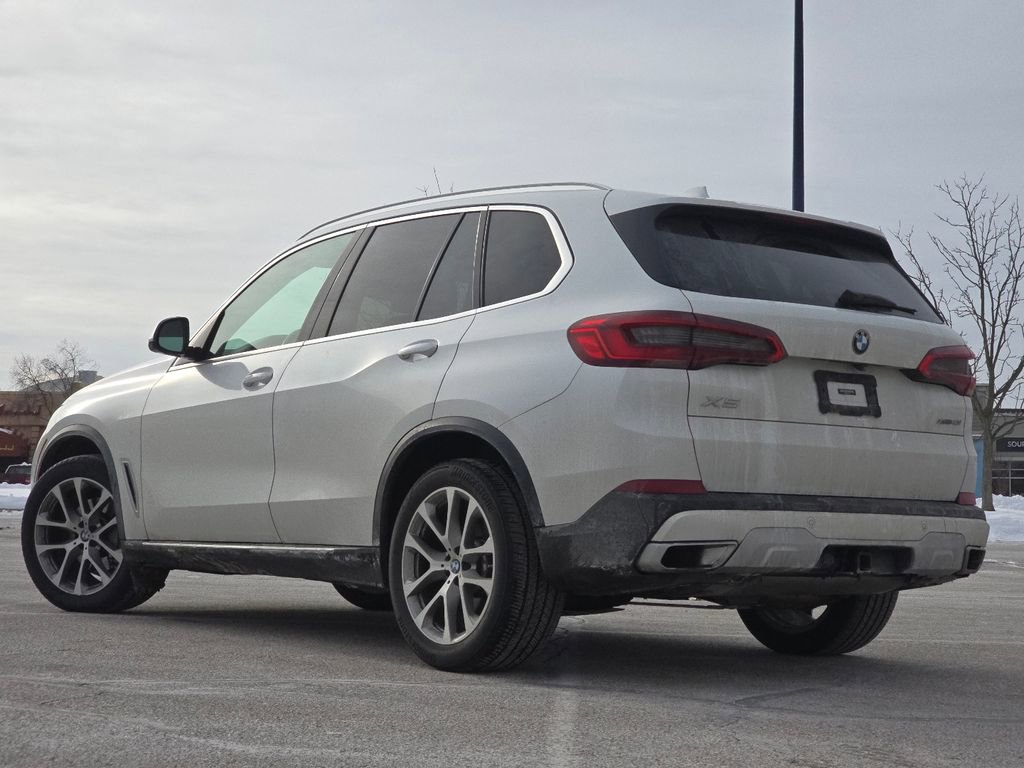 Used 2019 BMW X5 xDrive40i w/ Premium Package image 15
