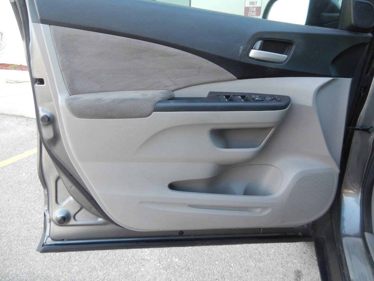 Used 2012 Honda CR-V EX image 26