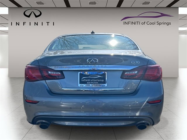 Used 2019 INFINITI Q70 Luxe w/ Proactive Package image 6