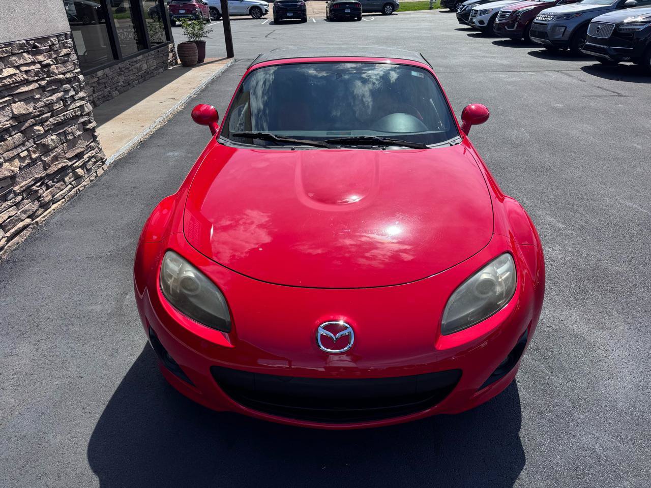 Used 2009 MAZDA MX-5 Miata Sport RWD image 9