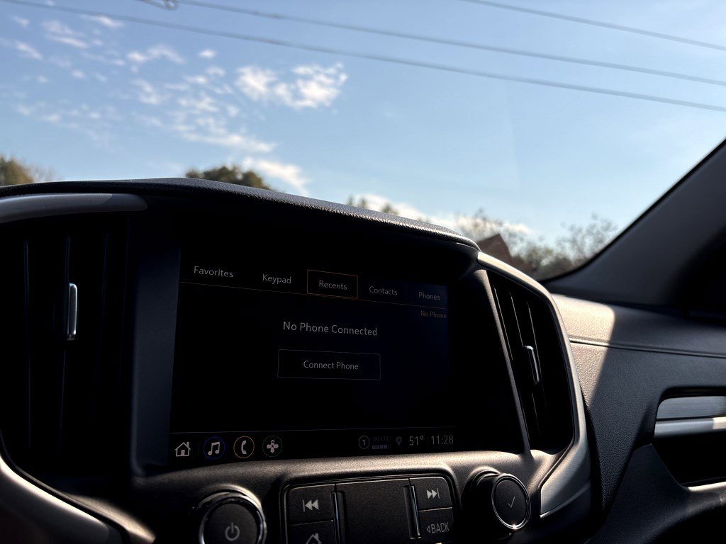 Used 2023 GMC Terrain SLT image 8