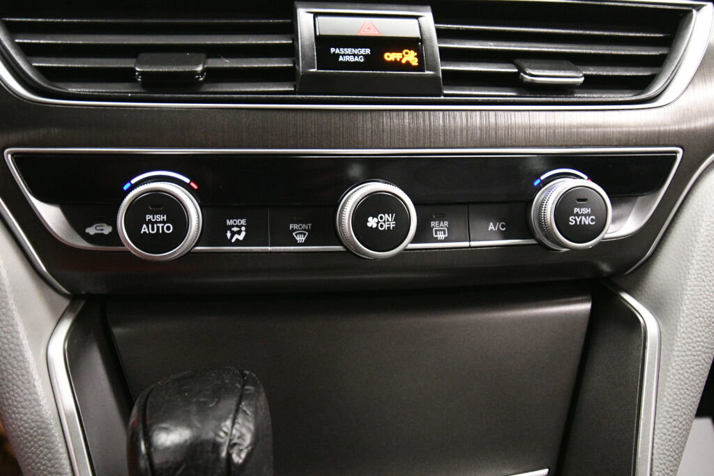 Used 2019 Honda Accord LX image 16