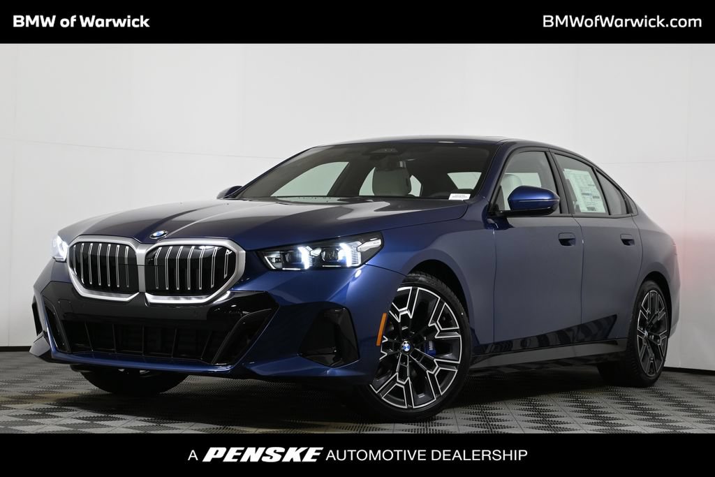 Used 2026 BMW 530i xDrive AWD/4WD image 1