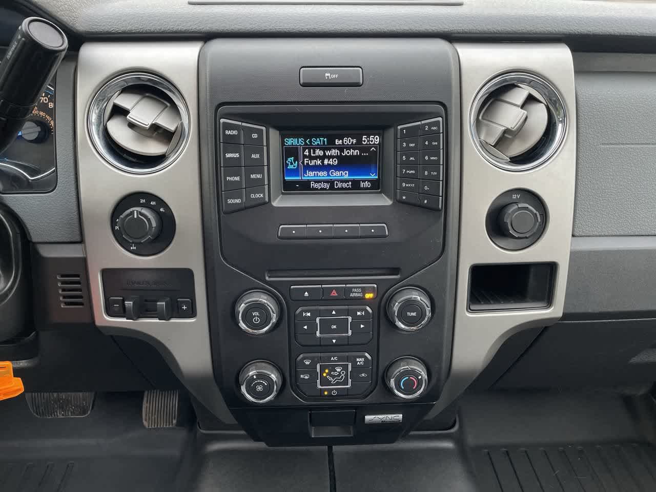 Used 2013 Ford F150 XLT w/ Luxury Equipment Group AWD/4WD image 13