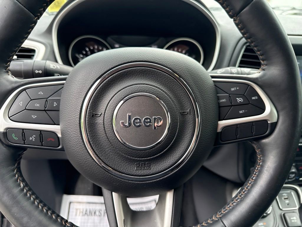 Used 2018 Jeep Compass Latitude w/ Popular Equipment Group AWD/4WD image 25