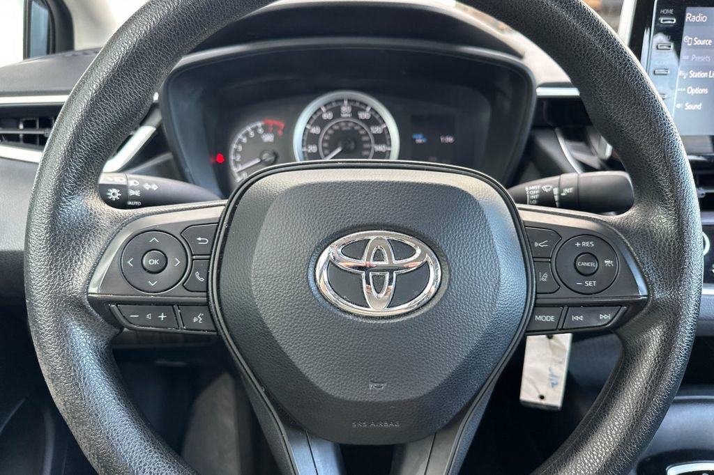 Used 2020 Toyota Corolla LE image 22