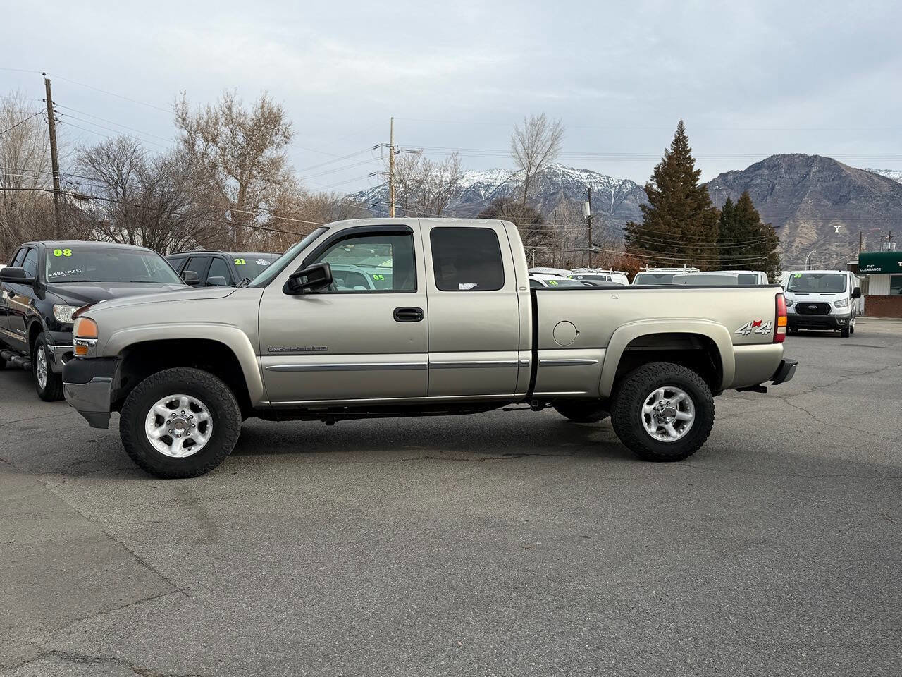 Used 2001 GMC Sierra 2500 SLE w/ Off-Road Skid Plate Pkg image 32