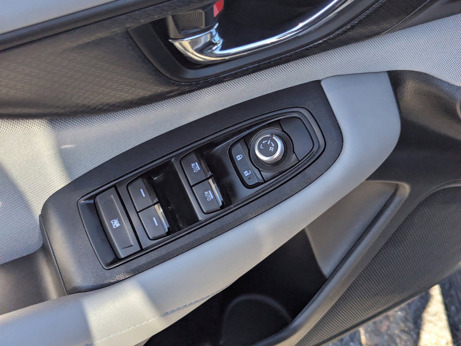 Certified 2025 Subaru Legacy Premium image 30