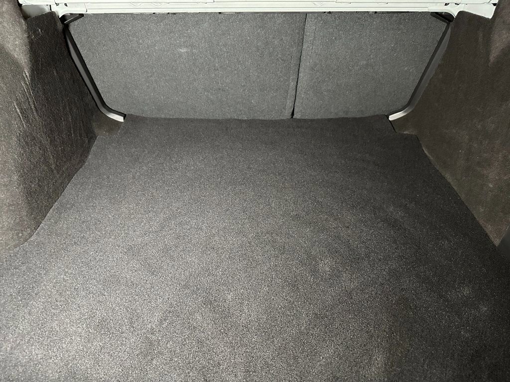 Used 2022 MAZDA MAZDA3 s image 19