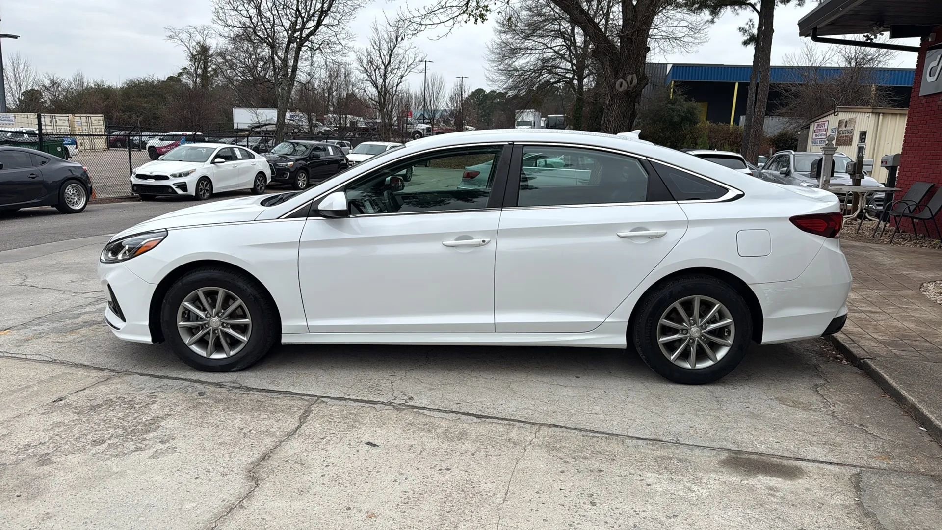 Used 2019 Hyundai Sonata SE image 4