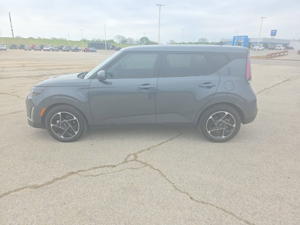 Used 2024 Kia Soul EX image 6