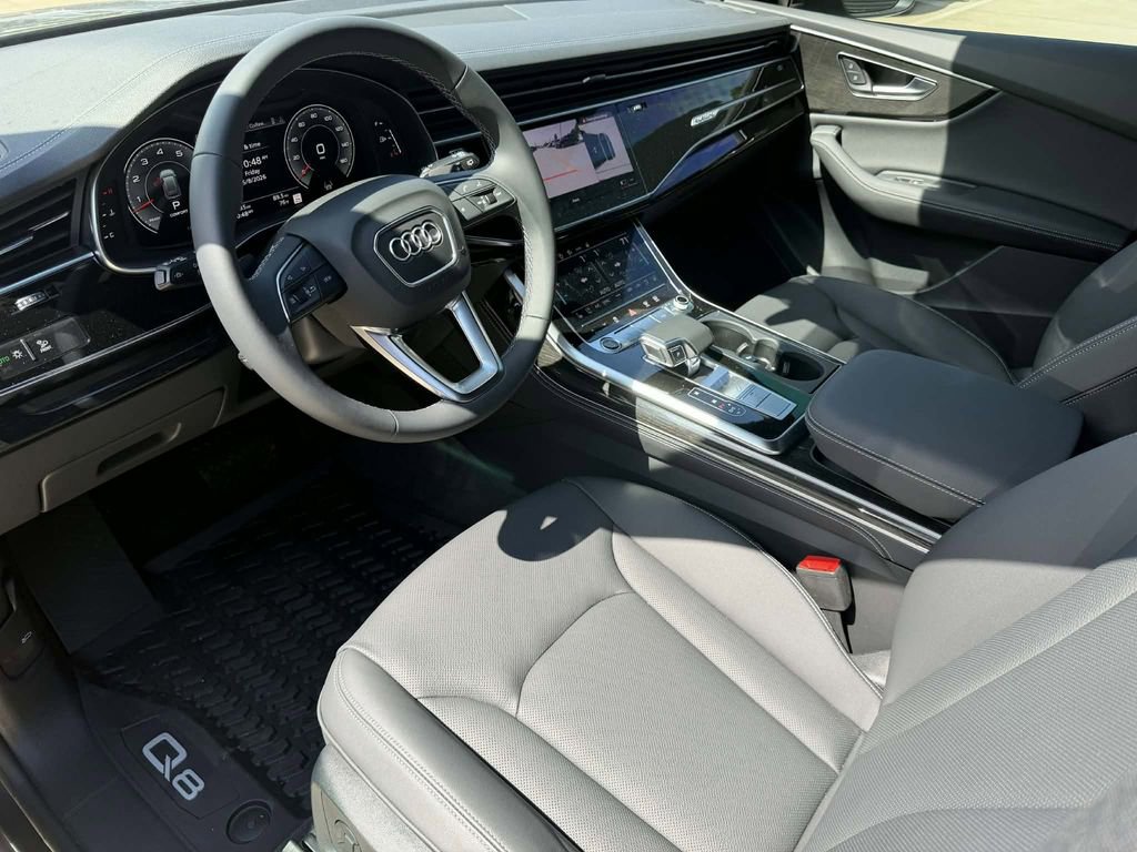 Used 2026 Audi Q8 Premium Plus AWD/4WD image 6