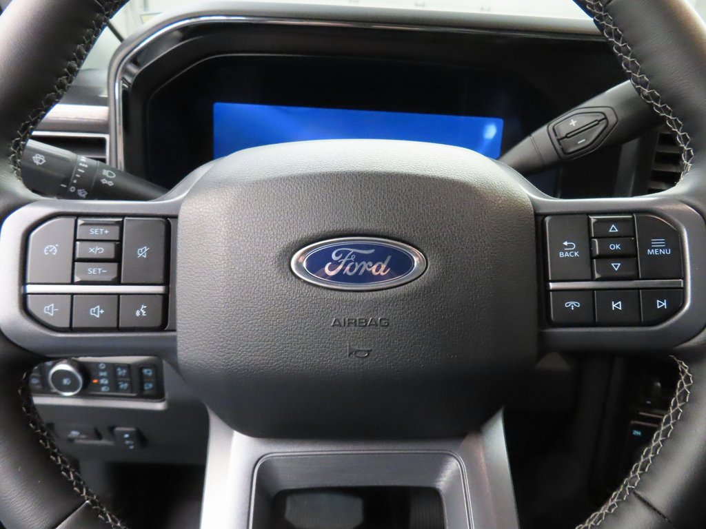 Used 2025 Ford F350 Lariat w/ Black Appearance Package image 62