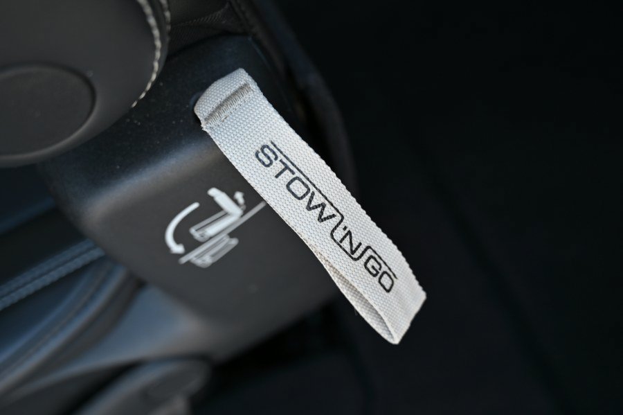 Used 2023 Chrysler Pacifica Touring-L FWD image 17