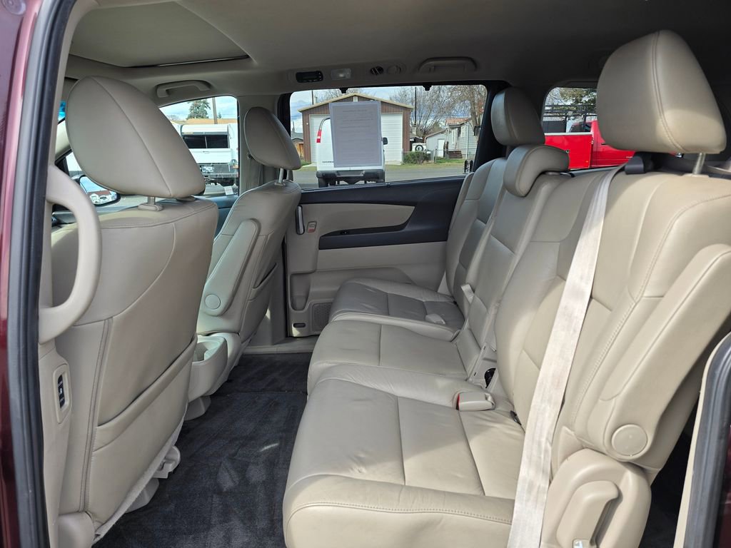 Used 2012 Honda Odyssey EX-L image 16