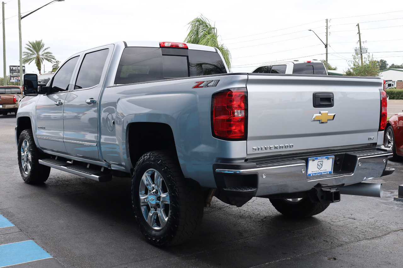 Used 2019 Chevrolet Silverado 2500 LTZ w/ Duramax Plus Package image 3