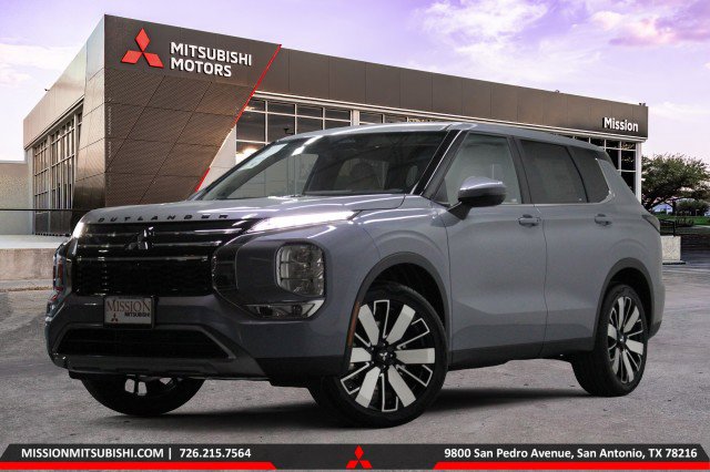 New 2025 Mitsubishi Outlander SE