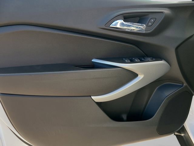 New 2026 Chevrolet Trax RS FWD image 28