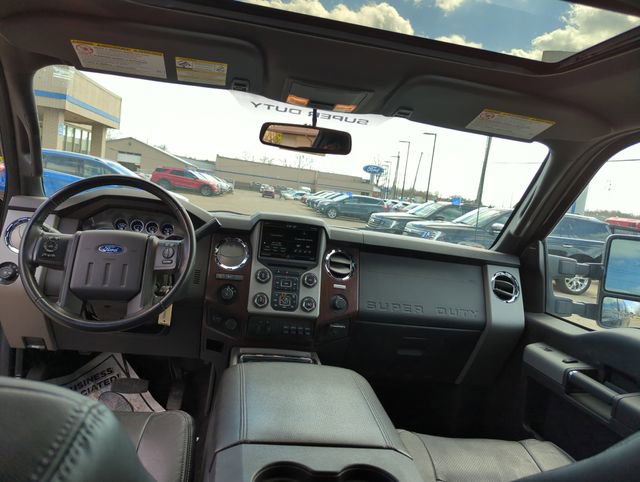 Used 2016 Ford F350 Lariat w/ Lariat Ultimate Package AWD/4WD image 36