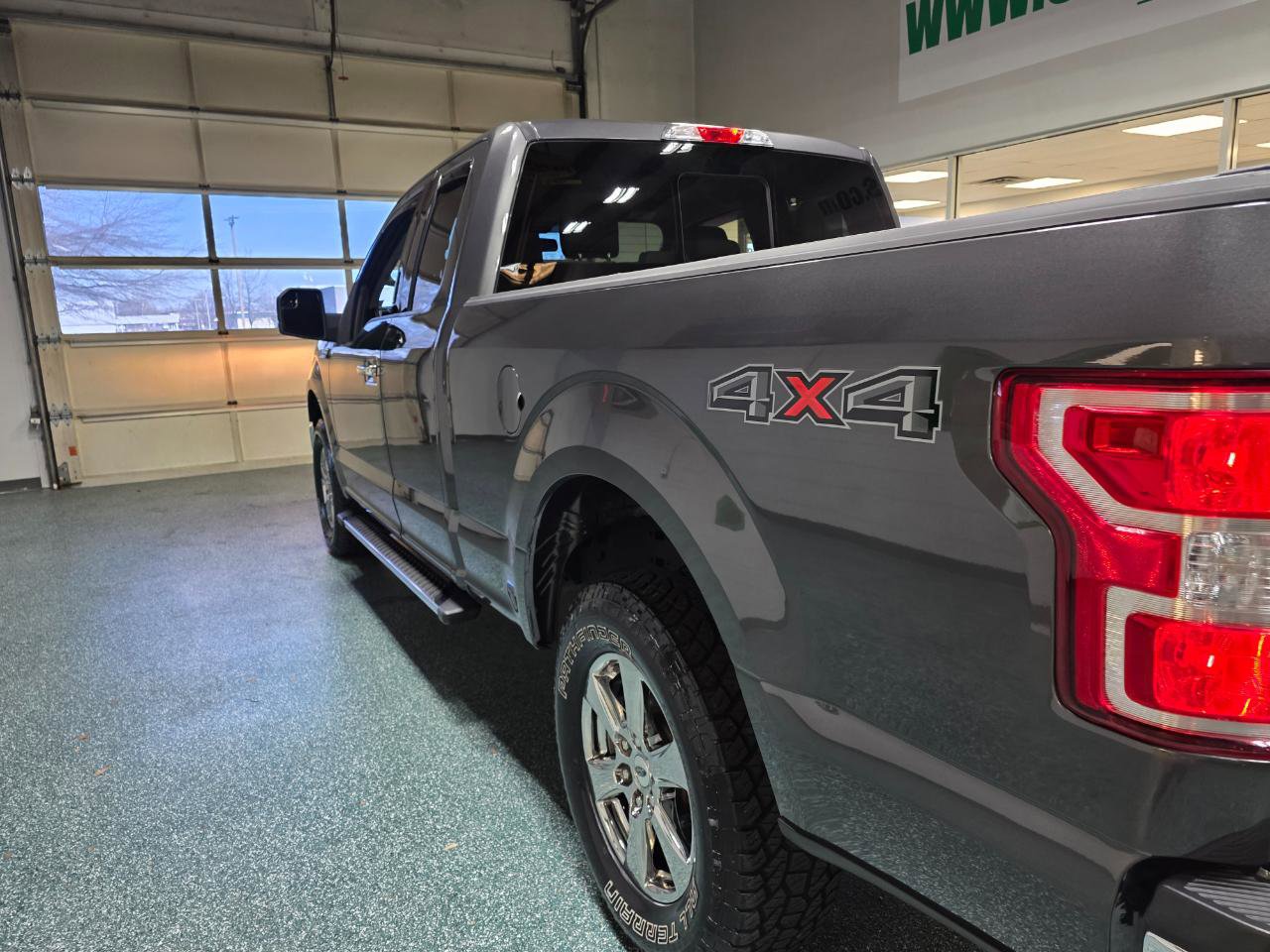 Used 2019 Ford F150 XLT w/ Equipment Group 302A Luxury image 10