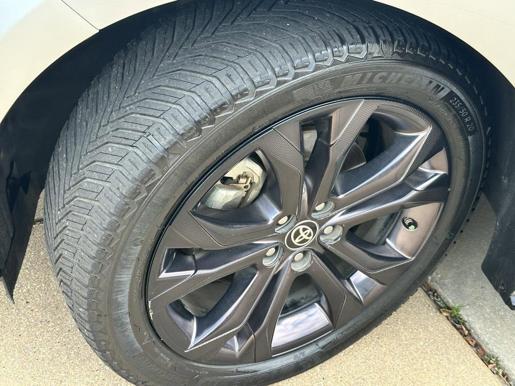 Used 2021 Toyota Sienna XSE image 28