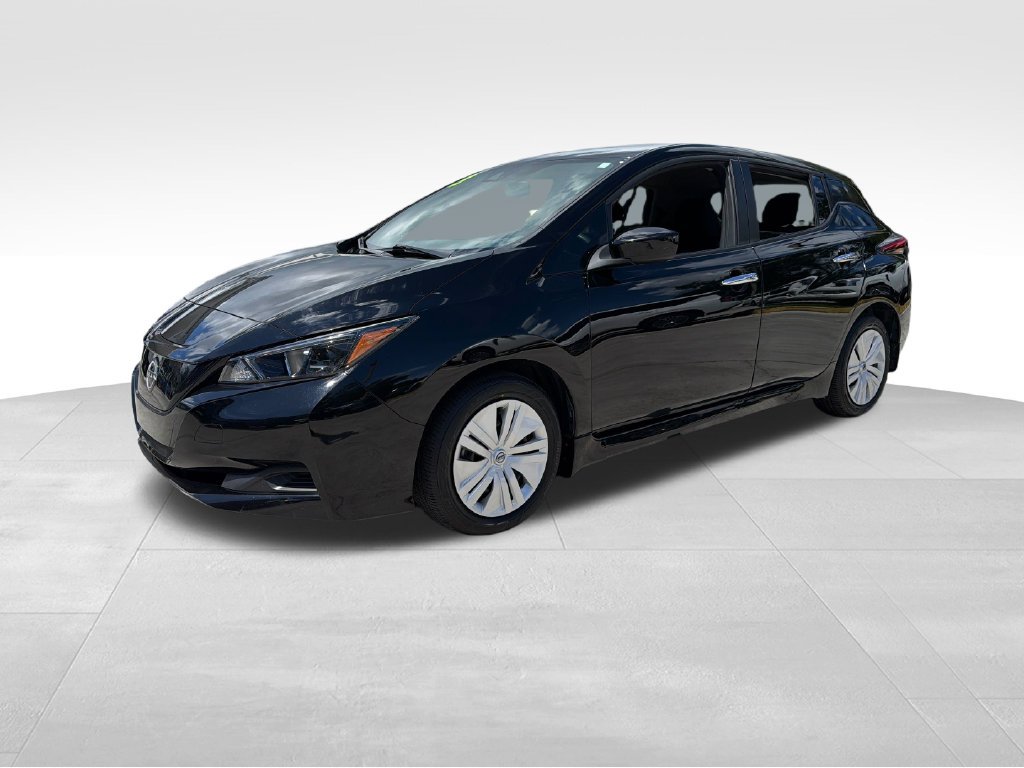 Used 2023 Nissan Leaf S FWD image 3