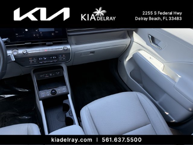 Used 2024 Hyundai Kona Limited FWD image 15