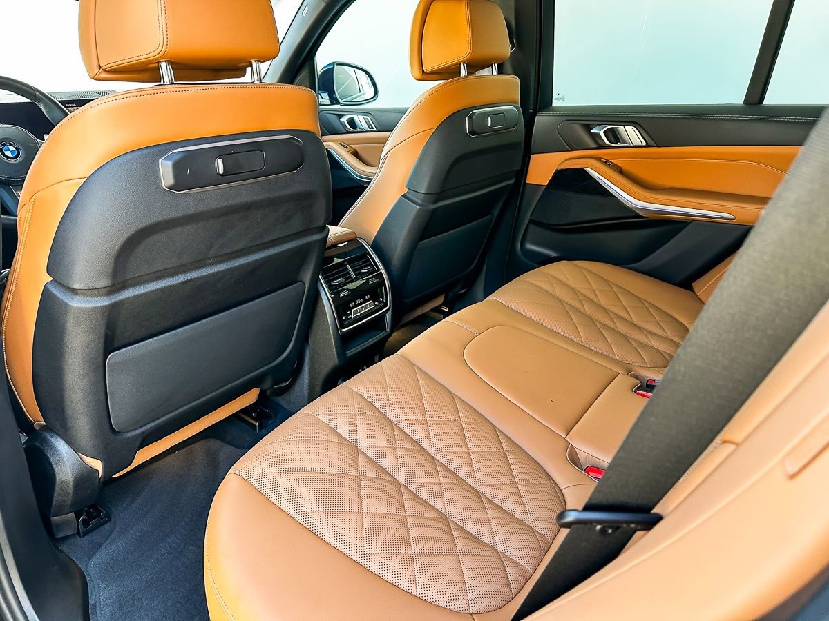 Certified 2024 BMW X5 sDrive40i w/ M Sport Package image 26