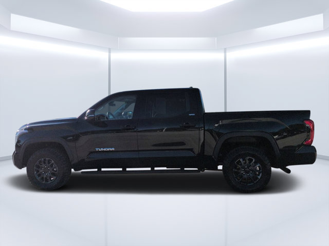 Used 2024 Toyota Tundra SR5 w/ SR5 Convenience Package AWD/4WD image 6