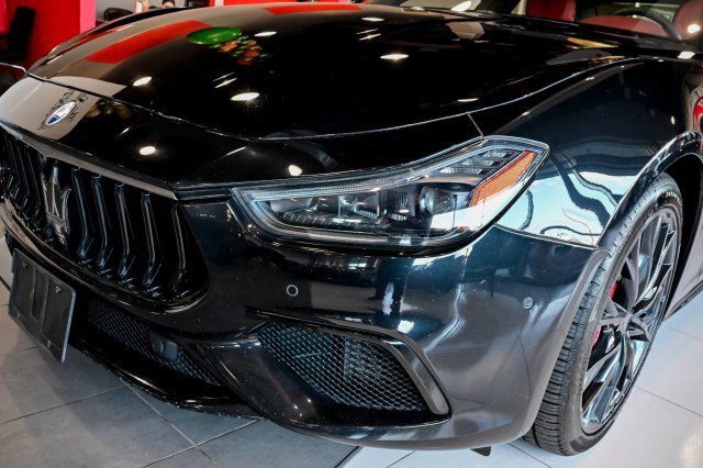 Used 2022 Maserati Ghibli Modena Q4 image 9